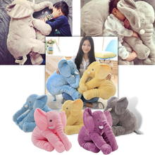 Carica l'immagine nel visualizzatore di Gallery, Cuscino grande di peluche di elefante