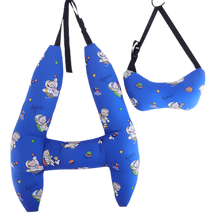Carica l'immagine nel visualizzatore di Gallery, Cuscino da Viaggio per Collo con Supporto Ergonomico -Astronauta blu - Ozerty, Cuscino da Viaggio per Collo con Supporto Ergonomico -Auto blu - Ozerty, Cuscino da Viaggio per Collo con Supporto Ergonomico -Tigre blu - Ozerty