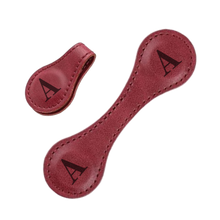 Carica l'immagine nel visualizzatore di Gallery, Elegante segnalibro personalizzato in pelle magnetica -Rosso/ARosso/BRosso/CRosso/DRosso/ERosso/FRosso/GRosso/HRosso/IRosso/JRosso/KRosso/LRosso/MRosso/NRosso/ORosso/PRosso/QRosso/RRosso/SRosso/TRosso/URosso/VRosso/WRosso/XRosso/YRosso/Z - Ozerty