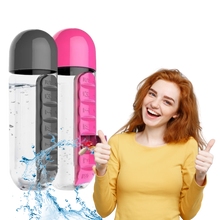Carica l'immagine nel visualizzatore di Gallery, Bottiglia d'acqua in plastica con portapillole
