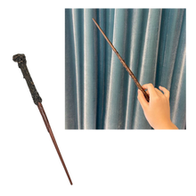 Carica l'immagine nel visualizzatore di Gallery, Bacchetta magica spara-fuoco di harry potter
