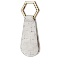 Carica l'immagine nel visualizzatore di Gallery, Clip magnetica per cappello per borsa
