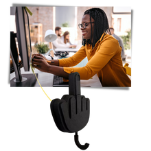 Carica l'immagine nel visualizzatore di Gallery, Gancio adesivo per chiavi a forma di mano
