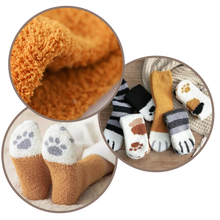 Carica l'immagine nel visualizzatore di Gallery, Calze invernali con zampa di gatto - Ozerty
