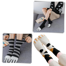 Carica l'immagine nel visualizzatore di Gallery, Calze invernali con zampa di gatto - Ozerty
