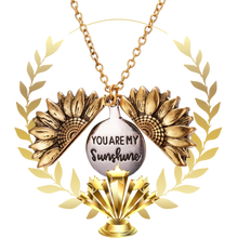 Carica l'immagine nel visualizzatore di Gallery, Ciondolo a forma di girasole - Ozerty
