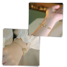 Carica l'immagine nel visualizzatore di Gallery, Bracciale a campana di giada Hetian
