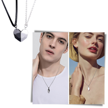 Carica l'immagine nel visualizzatore di Gallery, Coppia di collane magnetiche
