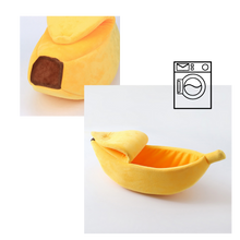 Carica l'immagine nel visualizzatore di Gallery, Letto per animali a forma di banana - Ozerty
