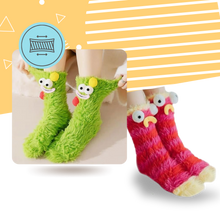 Carica l'immagine nel visualizzatore di Gallery, Calzini divertenti in velluto corallo - Ozerty
