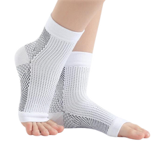 Carica l'immagine nel visualizzatore di Gallery, Calze per neuropatia antidolorifica -Bianco/S/MBianco/L/XL - Ozerty
